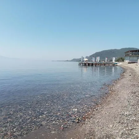 Assos Gunoven Cuisine & Butik Campsite Ayvacik