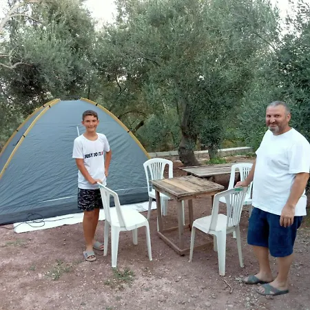 Campeggio Assos Gunoven Cuisine & Butik