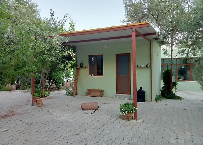 Assos Gunoven Cuisine & Butik Campeggio