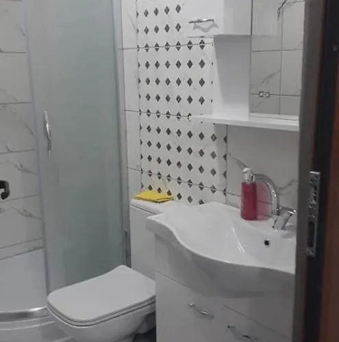 Assos Gunoven Cuisine & Butik Campeggio